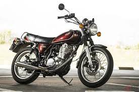時代を超えて愛される名車ヤマハ sr400 カスタムのトレンドは 初期型回帰 くるまのニュース sr400カスタム ヤマハsr400 ヤマハ