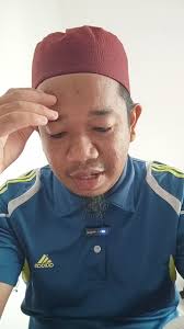 Bacaan sardan Kitab Al Hiyal As Syar'iyyah karya Al Imam Abu Hatim Mahmud  Bin Al Hasan Al Qazwini Al Ansari ( Wafat tahun 440 hijrah)