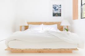 A 700 Square Foot Austin Texas Home Designed For Hosting A Dozen Home Simple Bedroom All White Bedroom