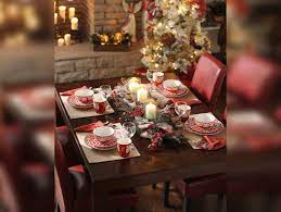 Set up a small table or sideboard as a bar close to your dining table. 4 Step Guide To Setting Up A Christmas Dinner Table Times Of India
