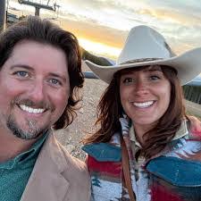 Rachel Holle's Instagram, Twitter & Facebook