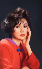 Some so-called “art” actors ( no names but YKW 😁) may have a long list of  indie or festival films, but let's be honest — if no one's watching,  where's the real