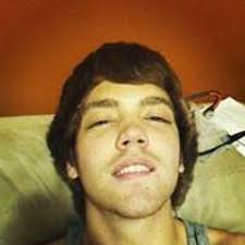 Listen to Joey Fatts