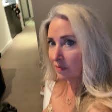 Hey everyone, I'm new to the area, I'm just after some recommendations for  a really good financial advisor as well as a mortgage broker. Thanks in  advance 🙏🏽☺️