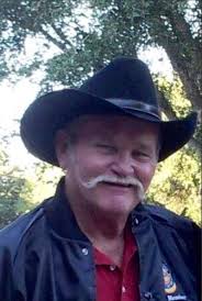 Lester Maxey's Instagram, Twitter & Facebook