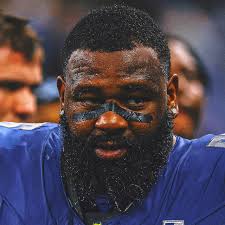 Chiefs lineman Isaiah Buggs turns self in