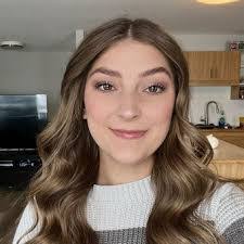 Tammy Bergen's Instagram, Twitter & Facebook