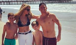 Stacey first shot to fame for her musical ability, appearing as a contestant on the sixth season of the x factor back in 2009. Stacey Solomon Confesses Why Her La Holiday With Joe Swash Was So Special Hello