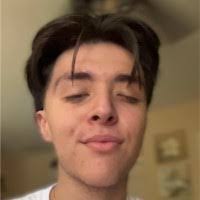 Edward Arvizu's Instagram, Twitter & Facebook