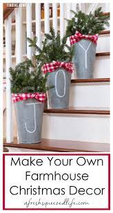 Farmhouse Christmas Decorating Ideas A Fresh Squeezed Life Farmhouse Christmas Decor Farmhouse Christmas Christmas Decorations Rustic