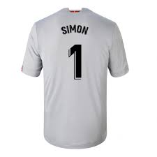 uˈnaj siˈmon;born 11 june 1997) is a spanish professional footballer who plays as a goalkeeper for athletic bilbao. Herren Fussball Unai Simon 1 Auswartstrikot Grau Trikot 2020 21 Hemd Osterreich
