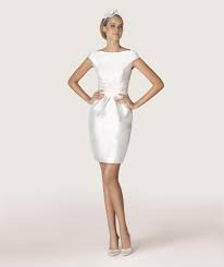 Epingle Par Jessica James Sur Cosas Para Ponerme Robe Mariage Civil Tenue Mariage Chic Mariage Civil