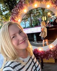 There's a new episode of Be Our Chef! This show was such a joy to do!  Thanks to the families who gave it their all every week. I loved seeing  them cook