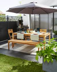 Amenagez Votre Terrasse Avec La Gamme Denia Du Mobilier Qui Allie Confort Et Authenticite Pour Un Espace Mobilier Jardin Table De Jardin Bois Table De Jardin