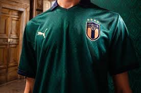 Buy the italian national football shirt and feel like a true supporter of the squadra azzurra, four times we list all football kits and shirts for italy national football team as well as training gear and. Italy 2019 20 Puma Third Kit Football Fashion