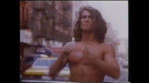 Us actor joe lara, best known for playing tarzan, is presumed dead after a plane crash in tennessee. Tarzan Darsteller Joe Lara Stirbt Bei Flugzeugabsturz