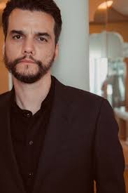 He may not be well known in. The Italian Reve Interview With Wagner Moura In Between Legendary Political Figures And Creative Liberating Characters Voices From The Screen