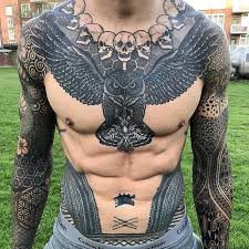Tuy nhiên vẫn có nhiều người thích hình xăm rắn loài rắn cũng có thể được xem là có sức manh siêu nhiên vì chúng di chuyển không mà cần chân. 199 Hinh XÄƒm Ä'áº¹p Cho Nam Cháº¥t áº¥n TÆ°á»£ng Y NghÄ©a Nháº¥t Tren Ngá»±c LÆ°ng