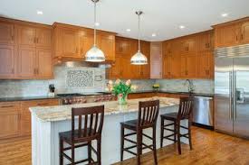 Oak Cabinets White Island Design Ideas Pictures Remodel And Decor Home Kitchens Kitchen Upgrades Oak Cabinets