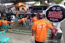 Save my name, email, and. Bawaslu Siap Awasi Pemungutan Suara Ulang Di Pilkada 2020 Kalimantan Selatan Nasional Tempo Co