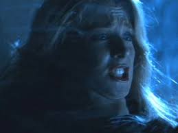 Moskova ve roma , i̇talya , lano, i̇ngilizce , rusça ve i̇talyanca. Jenya Lano