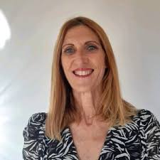 Un nouveau chapitre s'ouvre au Collège Supérieur de Droit ! C'est avec  honneur et enthousiasme que je vous annonce mon élection en tant que  Vice-Présidente du nouveau bureau de l'ACSD Association… |