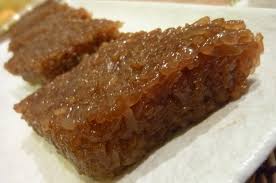 Kuih tradisional melayu sumber : 5 Kuih Raya Yang Makin Terpinggir