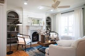 Fixer Upper Season 3 Chip And Joanna Gaines The Carriage House Home Renovation Waco Tx Farm House Living Room Fixer Upper House Home Living Room