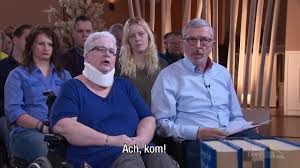 Frank visser doet door uitspraak door lost mr. Mr Frank Visser Stuurt Kakelende Kukel Weg
