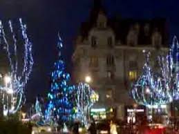 Check spelling or type a new query. Marche De Noel Et Illuminations De La Place D Armes A Valenciennes Youtube