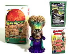 However, the martians overplay their hand as they do not anticipate an unlikely attack. Review Hot Toys Mars Attacks Cosbabies