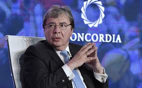 El ministro de defensa carlos holmes trujillo falleció a los 69 años víctima del covid. Yyqh8ian5i2pvm