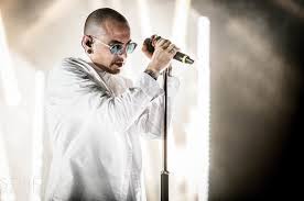 Lost in the echo (killsonik remix). Linkin Park Announce One More Light Live Cd Dedicated To Chester Bennington Strife Magazine
