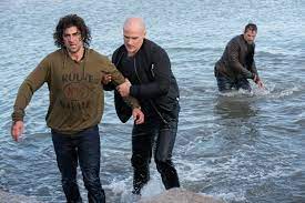 Toutes les chaines tv, émissions, films, séries, documentaires. Critique La Promesse De L Eau 2018 Avec Nicolas Gob Et Thomas Jouannet Bulles De Culture