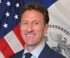 Distinguished Community Service Award