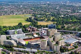 Moving out of griffin park for 2000 more normal people seats and 3000 corporate seats, and we're still going to be the second smallest stadium in the league. Brentford Fc S Stadium Build Keeps Within The Railway Lines Construction News