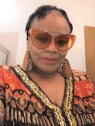 Sharon Gott's Instagram, Twitter & Facebook