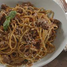 Beef Ragu With Linguine Recipe Lifestyle Recipe Pasta Recipes Linguine Recipes James Martin Recipes