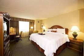 The venue is 2.4 km from jfk air train, while resorts world casino new york city. Hampton Inn Nyc Jfk Book Day Rooms Hotelsbyday