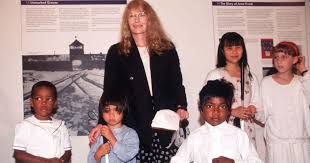 Mia farrow shut down rumors on twitter about the deaths of her 3 kids tam, thaddeus, and lark circling after the woody allen documentary. Q9jmg6jp4bxtum