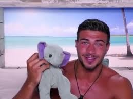 The other day molly posted a video of tommy showing her a photo of some cartoon character with huge lips and saying this is how you i remember when tommy said to molly mae that he even doesn't mind her farting. Love Island Has An Extra Contestant That Has Been There Since Day 4 Mirror Online