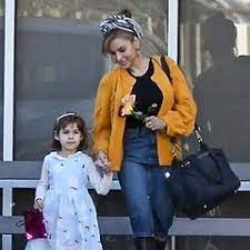 11/13/ · actress eva mendes gave fans an inside look at her latest spa treatment, and it was a little shocking. Eva Mendes Privat Wie Nie Sie Spricht Uber Ihre Rolle Als Mutter Gala De