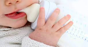 Breastfed babies are reacting to the dairy his mother has eaten in its efforts to fend off the invaders, the body releases histamine and other chemicals, which cause allergic symptoms in the body. Signs Of Allergies To Infant Formula Modernmom
