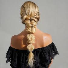 The ponytails are also of the easiest, yet chicest hairstyles that the women can sport while they're going to attend any wedding party. 3 Easy Hairstyles For Wedding Guests More