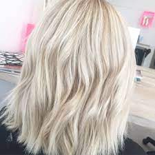 Hairs Blondes Hairideas Haircoloring Hairstyles Beauty Hairstyle Hair Styles White Blonde Hair Blonde Hair Looks