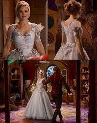 Emma Swan Et Son Pere Charmant Ball Gowns Once Upon A Time Once Up A Time