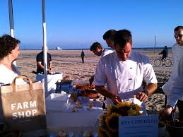 Because versatility as a cook is achieved through learning foundations, keller and bouchon executive chef jeff cerciello illuminate all the key points of technique along the way: Midsummer S Audi Presents An Evening On The Beach To Benefit Meals On Wheels Was A Summer Highlight La S The Place Los Angeles Magazine