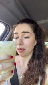 Momento gracioso en Starbucks: ¡un favor inesperado!