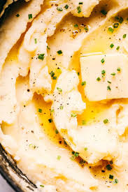Dad S Famous Mashed Potatoes Are Always The Star Of A Dinner Table Perfectly Creamy Buttery And They Have Such Amazing Fl Recipes Mashed Potato Recipes Food