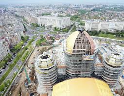 376 din 2007 se recunoaşte caracterul naţional al proiectului patriarhiei române, considerat ca fiind necesar pentru cult şi reprezentativ pentru credinţa majorităţii poporului român, care, la ultimul recensământ al populaţiei. Cele Mai Noi Imagini In Care Este SurprinsÄƒ Catedrala Mantuirii Neamului Basilica Ro